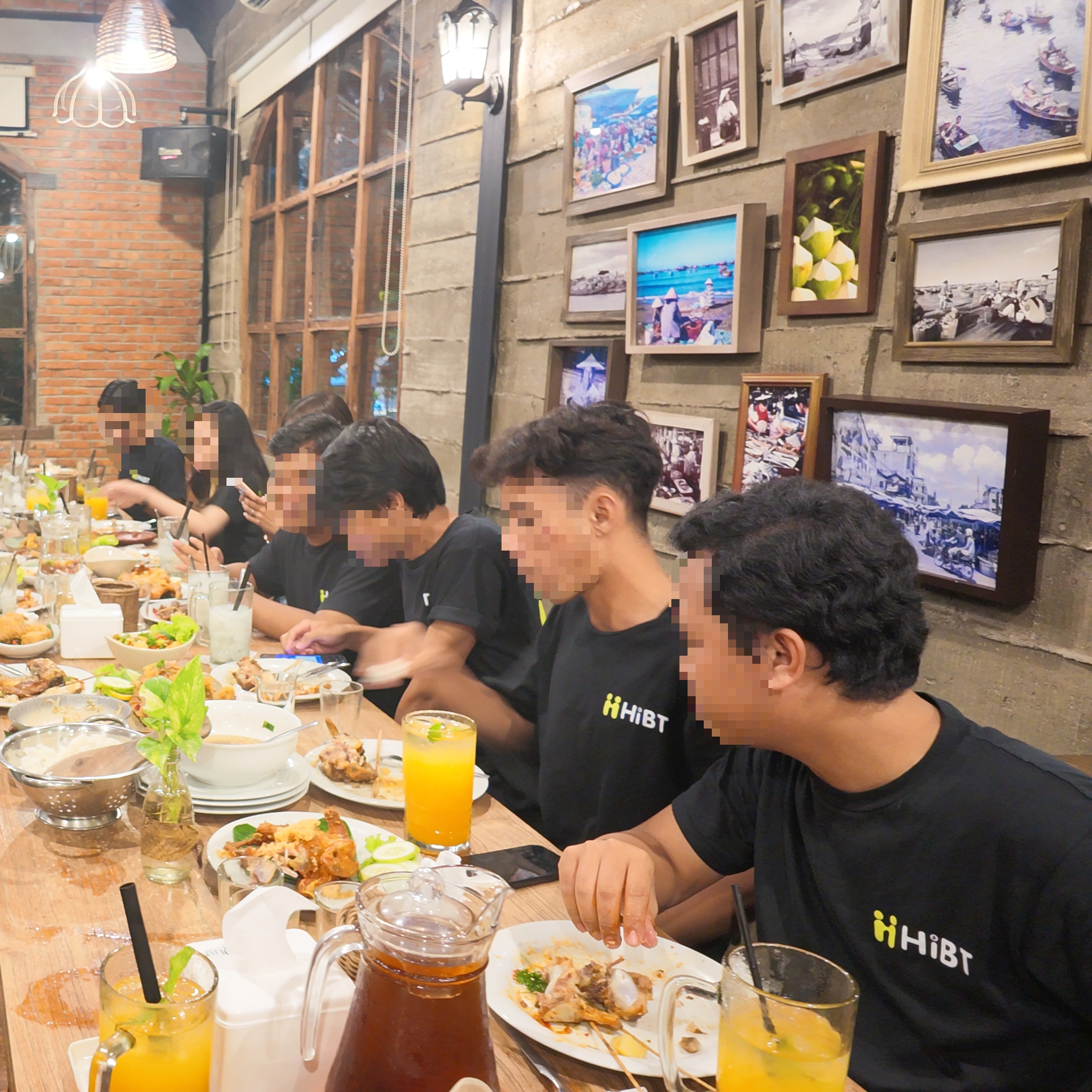 HiBT community dinner